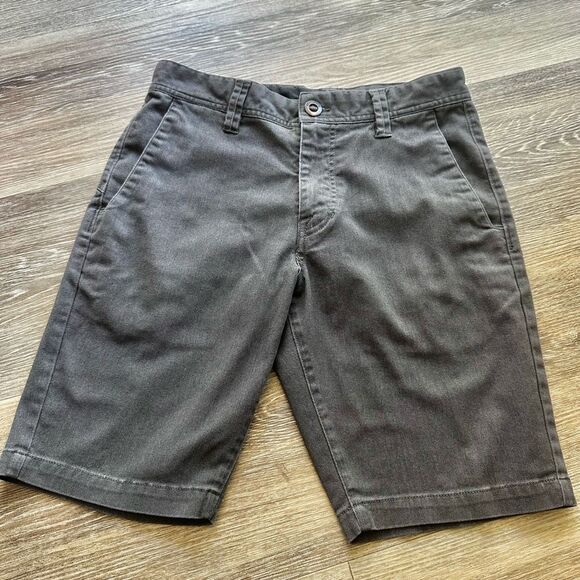 Volcom grey chino shorts - Picture 4 of 13